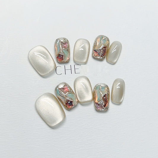 Uñas Postizas Cat's Eye Efecto Café con Leche