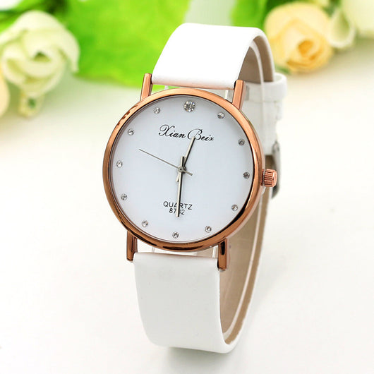 Reloj Pulsera Lujo en Oro Rosado con Correa de Cuero y Diamantes - Image 3