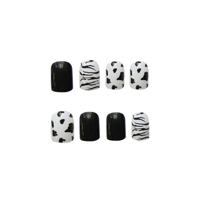 Uñas Postizas Adhesivas Diseño Blanco y Negro - Pegatinas de Uñas Acabadas - Image 3