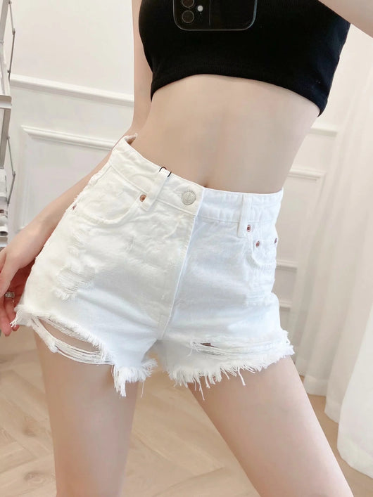 Short Denim de Cintura Alta con Corte Ancho y Detalles Rotos - Image 4