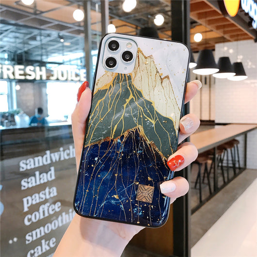 Funda Smartphone Montaña con Efecto Oro y Resina Epoxi - Image 4