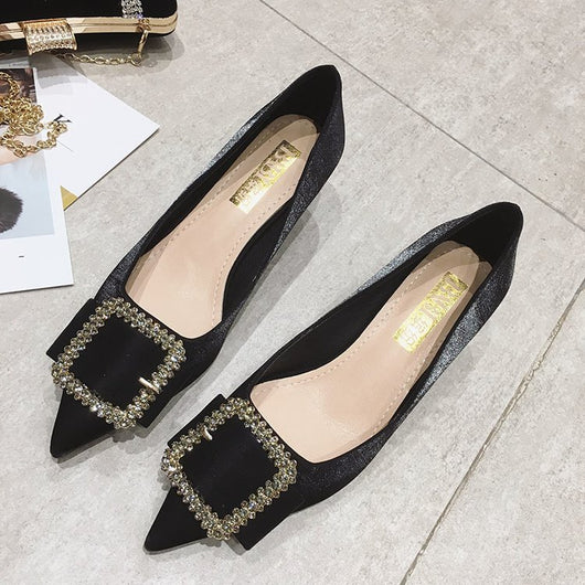 Tacones Stiletto Satinados de Punta Fina - Image 3