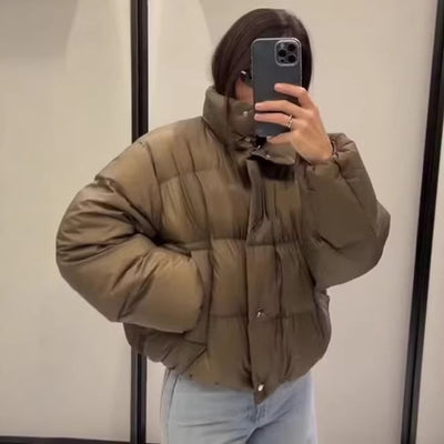 Abrigo de Algodón para Mujer con Cuello Alto, Cálido y Versátil - Image 2
