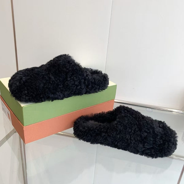 Pantuflas de Pareja Four Seasons con Punta Cerrada y Crin de Caballo