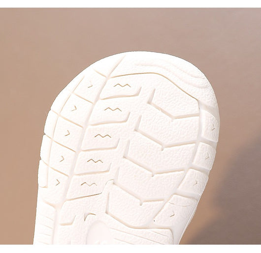 Sandalias para Bebé con Osito Bordado, Suela Suave y Antideslizante - Image 8