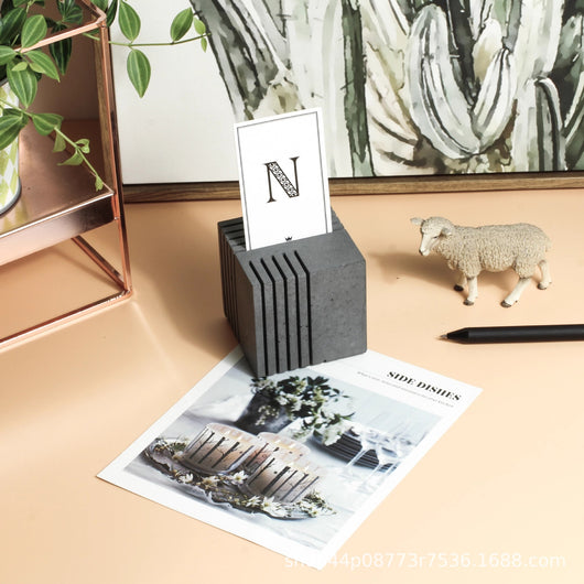 Organizador de Tarjetas Profesionales con Diseño Minimalista - Image 5