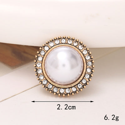 Adornos de Cristal Brillante para Zapatos - Accesorios DIY Estilo Clásico con Flor de Perla - Image 7