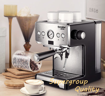 Cafetera Italiana Semiautomática con Vaporizador de Leche - Image 2