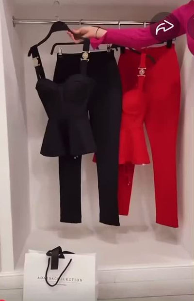Conjunto de Malla Ajustada con Camiseta Escotada - Image 9