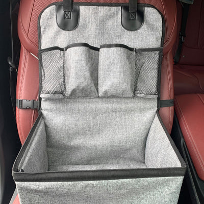Gray portable car pet mat with multiple pockets, designed for household use and dirt resistance.