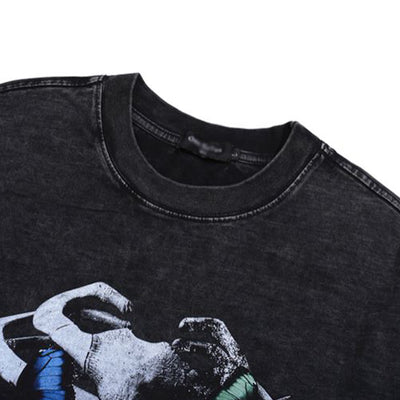 Playera para Hombre con Estampado de Mariposa y Hueso - Image 3
