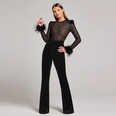 Jumpsuit Elegante para Mujer con Encaje, Plumas y Lentejuelas - Image 10