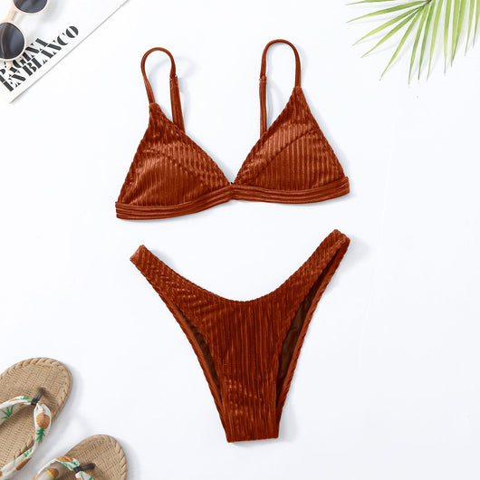 Bikini Enterizo de Color Liso con Abertura Lateral - Image 10