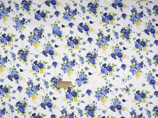 Tela de Algodón con Flores Pequeñas en Tonos Claros - Image 31