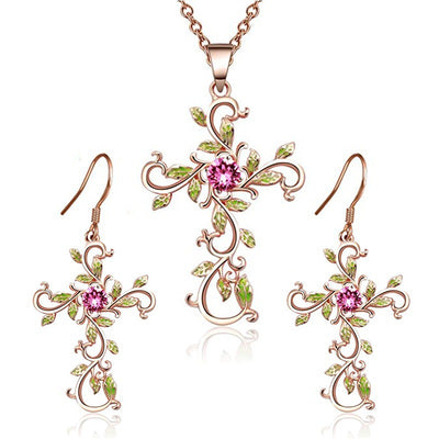 Conjunto de Aretes y Collar con Colgante Cruz en Aleación - Image 9