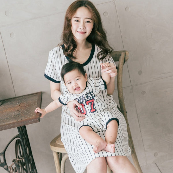 Vestidos de Maternidad y Coordinados Mamá-Bebé para Verano - Image 3