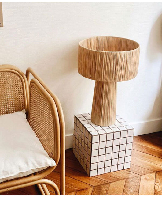 Lámpara de Mesita Retro Tejida a Mano en Ratán para Dormitorio - Image 16