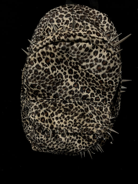 Mochila Punk Estampado Leopardo con Tachuelas - Diseño Europeo Americano Negro - Image 7