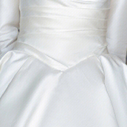 Vestido de Novia Satinado con Mangas Largas - Image 10