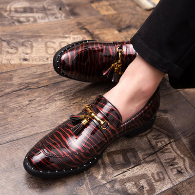 Zapatos de Cuero Puntiagudos Estilo Coreano para Hombre - Image 3