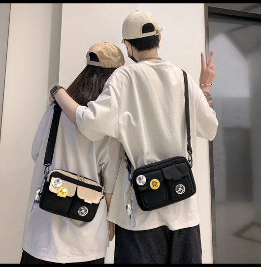Bolsa Mensajera Crossbody para Hombre con Distintivo - Image 9