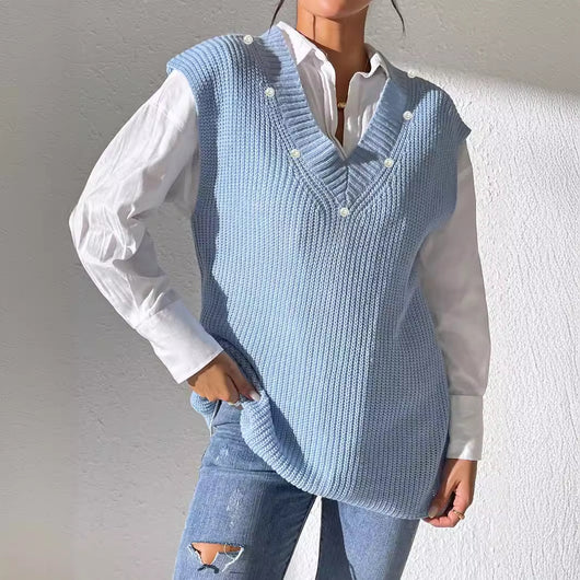 Chaleco Tejido con Perlas en Escote V - Elegancia Minimalista - Image 3