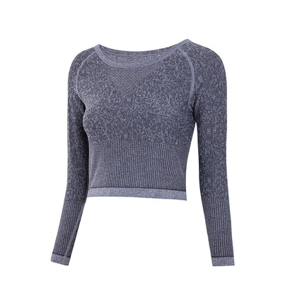 Top Deportivo Ajustado de Manga Larga con Detalles Calados - Secado Rápido para Yoga y Fitness - Image 9
