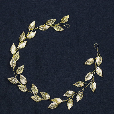 Diadema Elegante con Detalles de Oro y Plata - Image 5