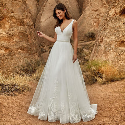 Vestido de Novia Desmontable de Dos Piezas - Image 8