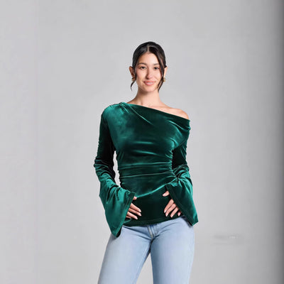 Blusa Entallada con Pliegues y Mangas Acampanadas - Image 8