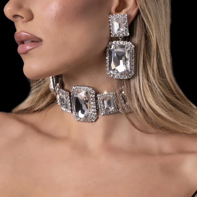 Light luxury geometric crystal necklace and square exaggerated earrings jewelry set in gold tone. - Image 19