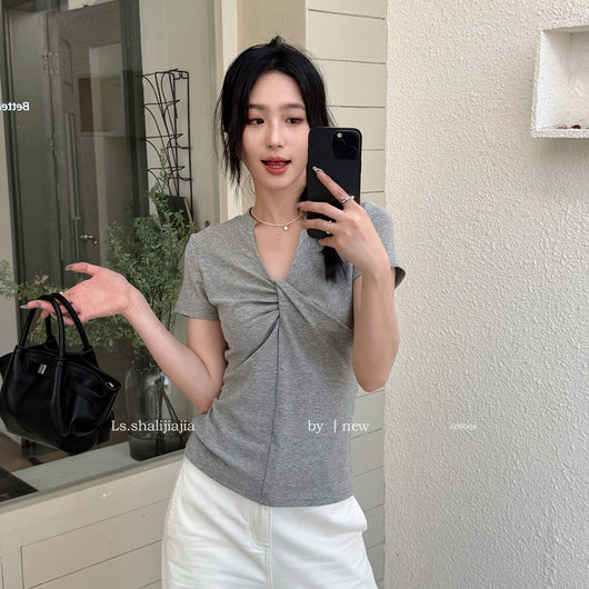 Blusa Básica Mujer con Nudo en V - Camiseta Versátil para Cualquier Ocasión - Image 3