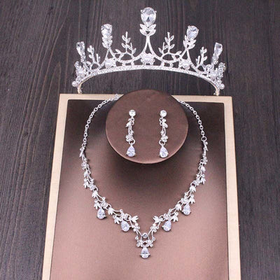 Conjunto de Corona y Collar de Cristales para Novia - Accesorios Nupciales Elegantes - Image 7