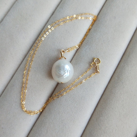 Conjunto de Tres Piezas en Oro de 14K: Aretes, Collar y Pulsera - Image 3
