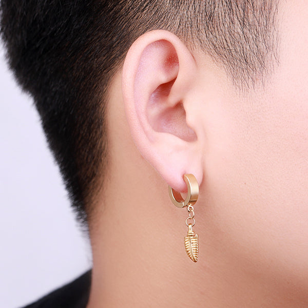 Arete de Acero Inoxidable con Diseño de Hoja para Hombre