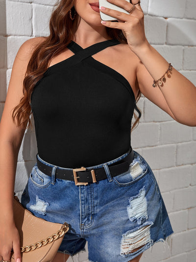 Top Halter Ajustado y Sensual - Image 10