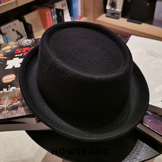 Gorro de Lana para Hombre con Ala Ondulada y Copa Plana - Image 2