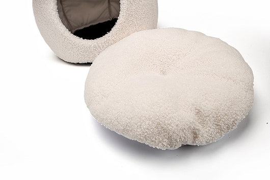 Cama Térmica para Gatos Cerrada con Diseño Infantil - Image 13