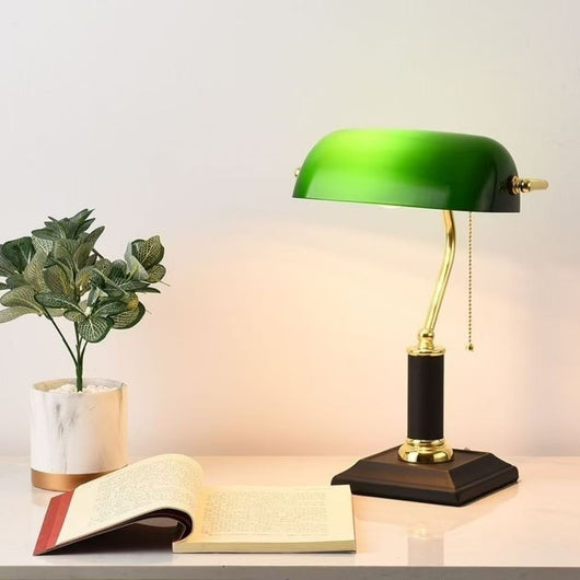 Lámpara de Escritorio Retro Vintage para Estudio y Aprendizaje - Image 3