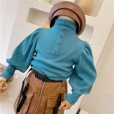 Blusa Infantil con Cuello Alto, Mangas Abullonadas y Botones - Image 9