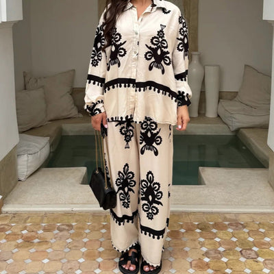 Conjunto Casual Mujer: Blusa Estampada y Pantalón de Moda