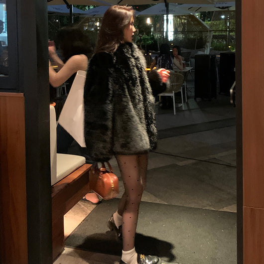 Abrigo de Lana Ecológica para Mujer - Negro Elegante - Image 6