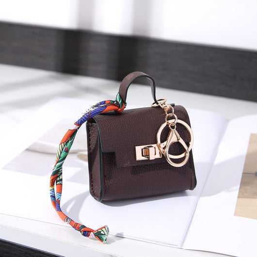 Bolsa Colgante Minimalista de Lujo en Plástico - Image 7
