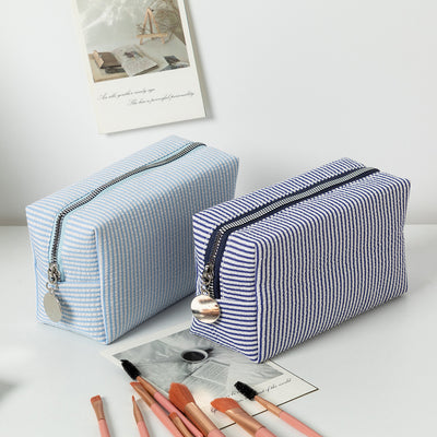Bolsa de Cosméticos de Viaje con Rayas Bordadas - Image 20