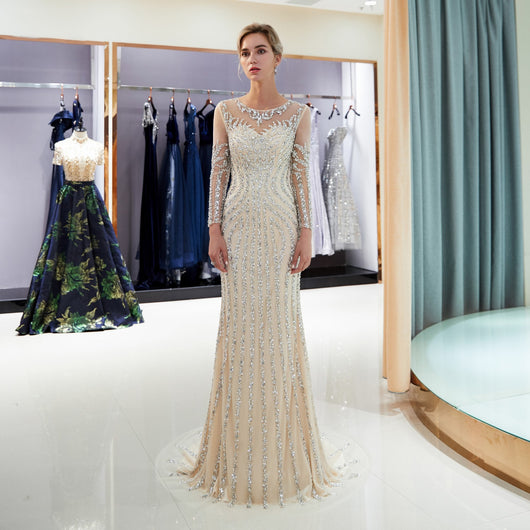 Vestido Fishtail Asimétrico con Escote Único Elegante - Image 3