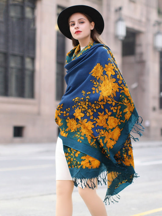 Bufanda de Lana Pura con Estampado de Capa - Image 7
