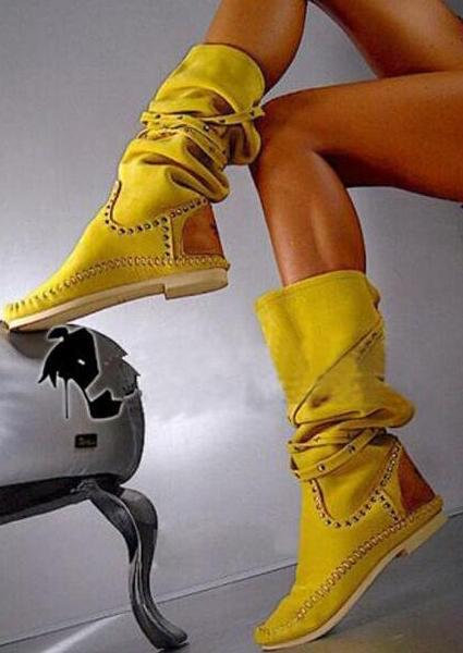Botas Casuales de Ante Hasta la Rodilla con Remaches Decorativos - Image 2