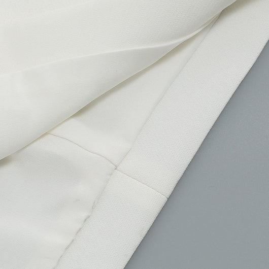 Conjunto de Dos Piezas: Blazer Blanco Manga Larga Escote V + Falda Corta - Image 18