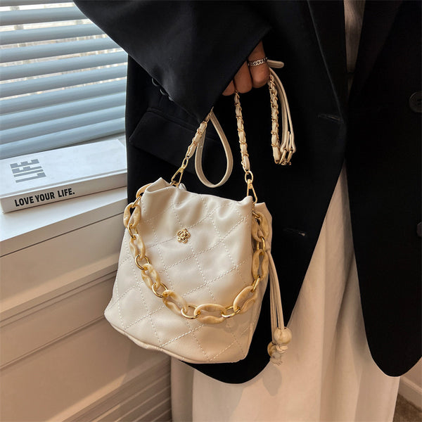 Bolsa Bandolera Cuadros Estilo Western con Cadena Texturizada para Mujer