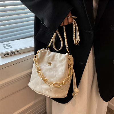Bolsa Bandolera Cuadros Estilo Western con Cadena Texturizada para Mujer - Image 2